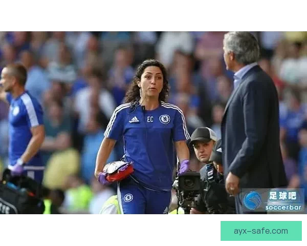 波尔津吉斯称球队队医塞莱布里尼为史上最佳右手腕伤病影响三分节奏